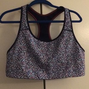 Old Navy sports bra size XXL.